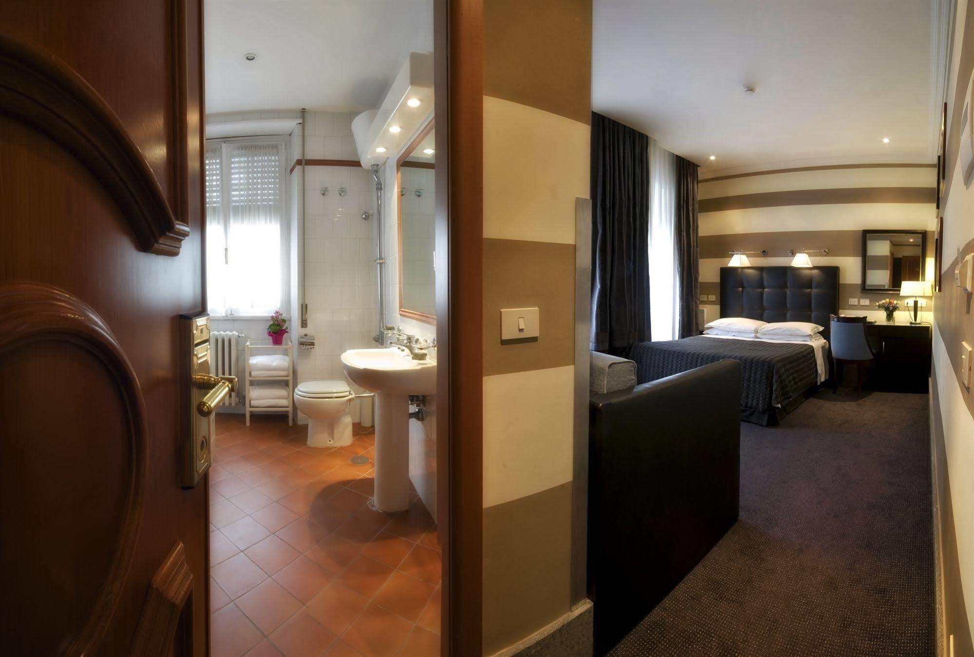 Hotel Panama Garden 4*